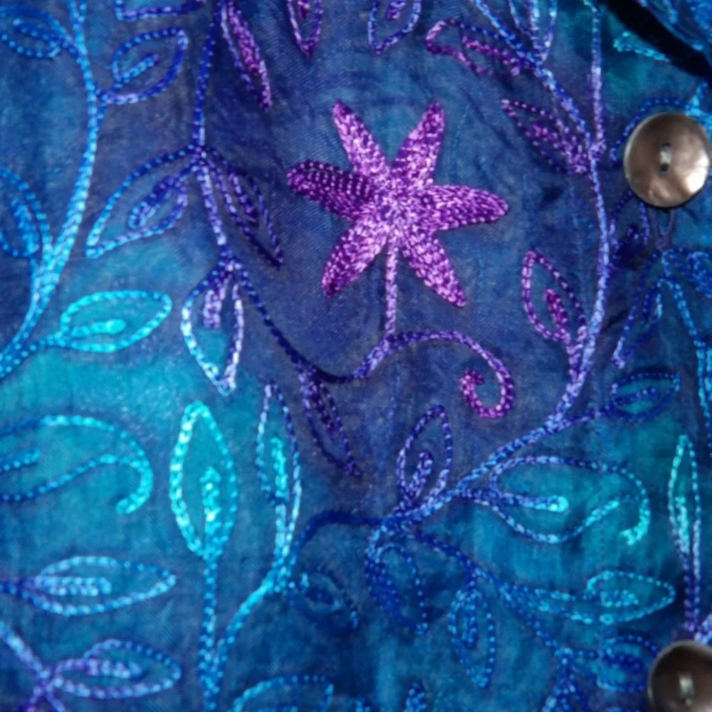 Chicos Design 100% Silk Embroidered Sheer Top / Jacket Sz 3 - Picture 3 of 7